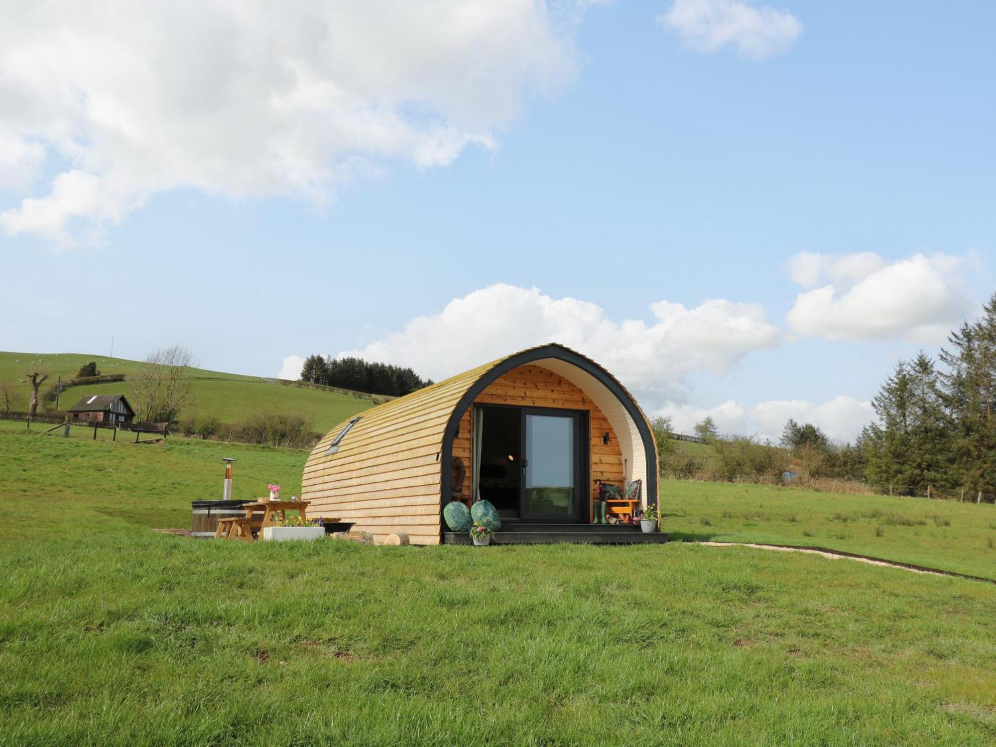 Willow Llanidloes Exterior photo