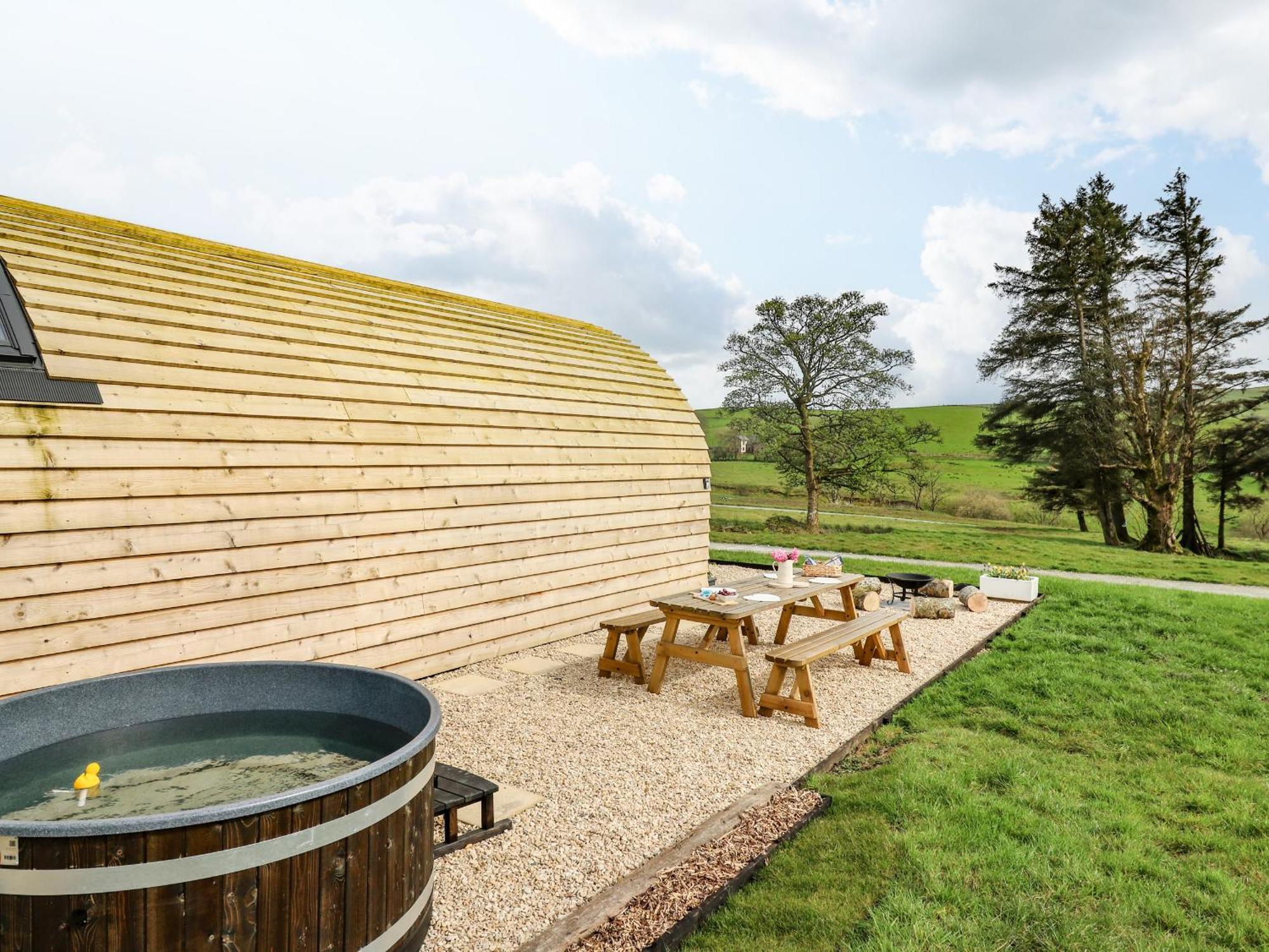 Willow Llanidloes Exterior photo