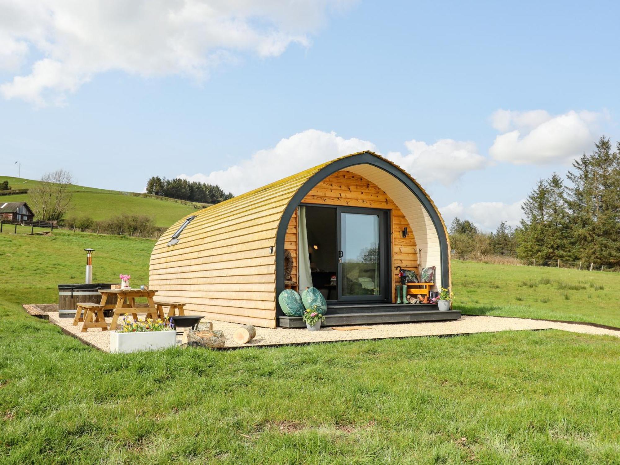 Willow Llanidloes Exterior photo